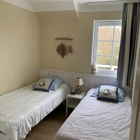 Dom wakacyjny Tres Jolie Maison Sur Golf Proche