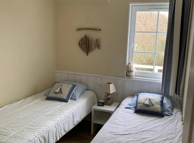 Hébergement de vacances Très Jolie Maison Sur Golf Proche